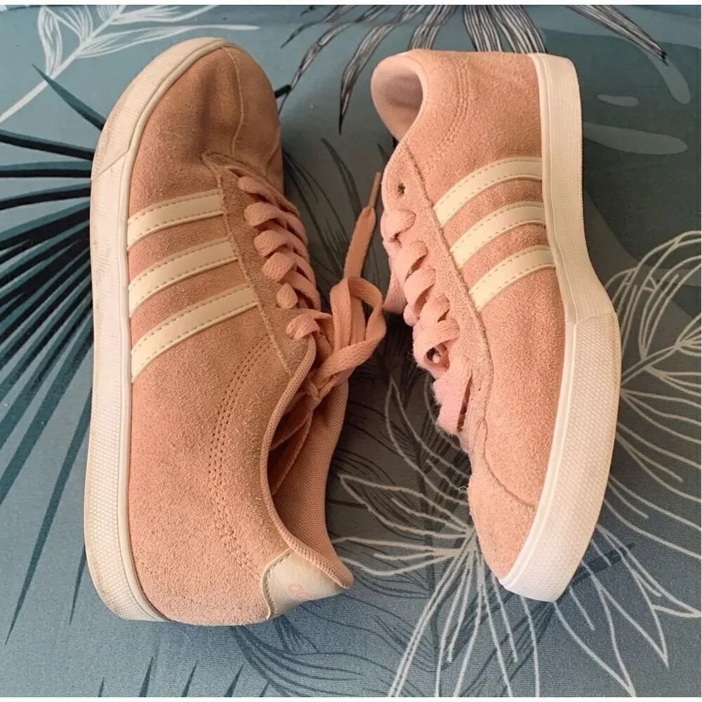 Adidas Neo Comfort Footbed  pink SUEDE SNEAKER GYM SHOES sz 7